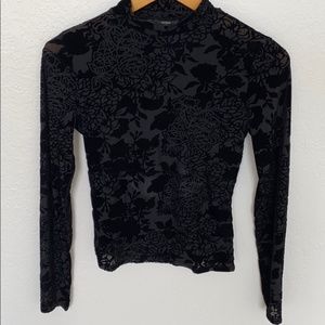 Guess top with velour details